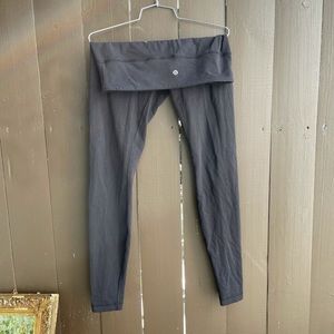Lululemon black leggings